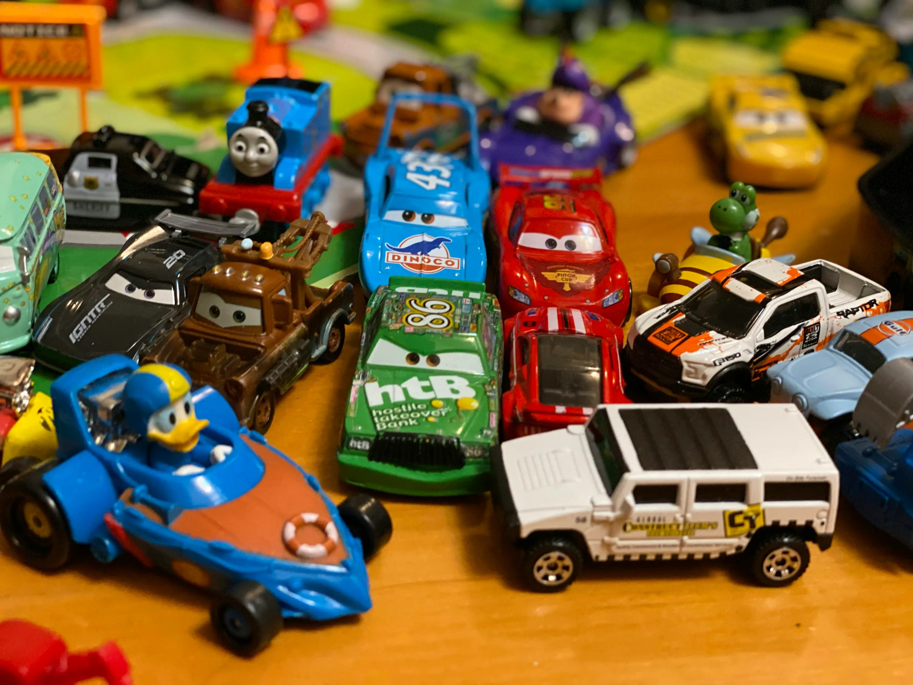 Kids Battery Operated Car in Dhamtari